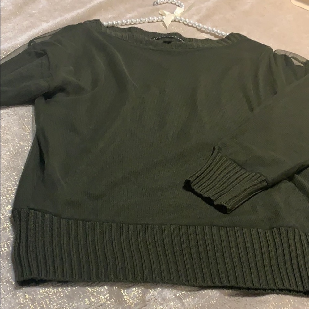 Sweater - Picture 2 of 8